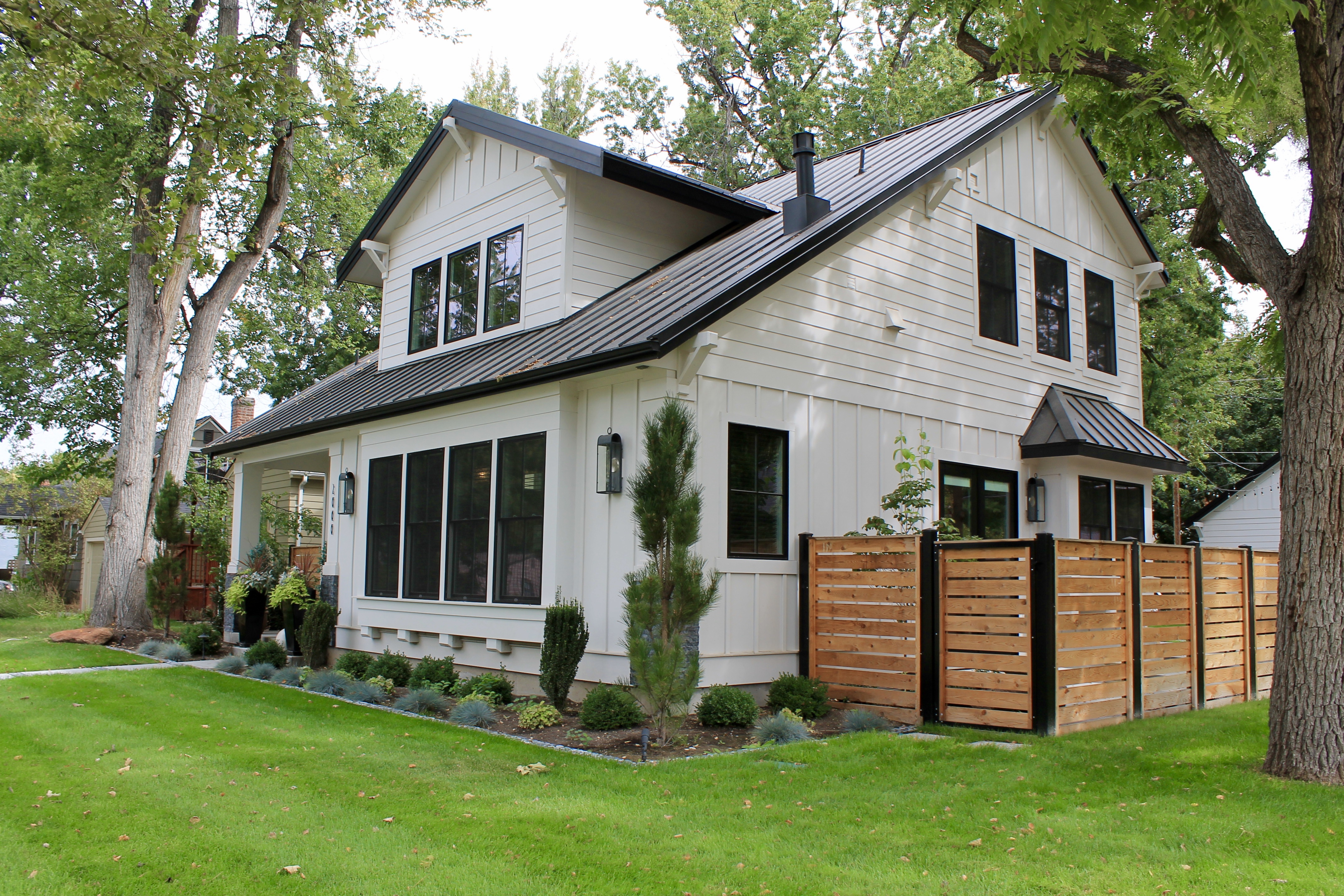 Modern Front Yard with Horizontal Fence | The Garden Artist Boise, ID